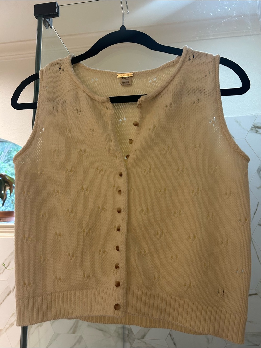 Button-Front Cream Knit Sweater Vest - Magaschoni